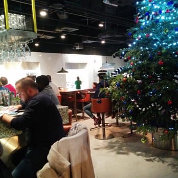 Cafe Football - The corner near the bar doesn't really have a good view of any screen. - Bars Near Me - London, XGL
