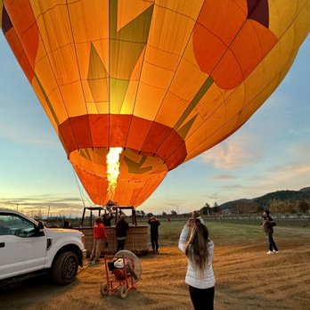 Napa Valley Balloons - Hot Air Balloons Near Me - Napa, California Napa Valley Balloons - Hot Air Balloons Near Me - Napa, California