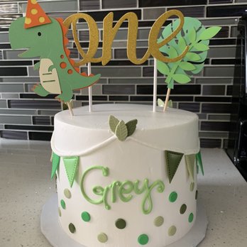 Candle Light Bakery - Sons birthday cake I ordered plus a cake topper I purchased (from Amazon) and placed myself. - Bakeries Near Me - Norwalk, California