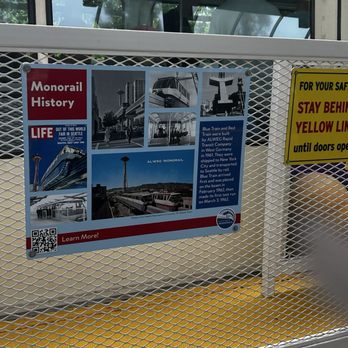 Westlake Station Monorail - Trains Near Me - Seattle, Washington Westlake Station Monorail - Trains Near Me - Seattle, Washington