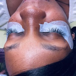 Never Lack'N Lashes