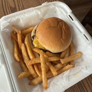 The Purple Pit Stop - Kids cheeseburger meal - Burgers Near Me - Polk City, Florida