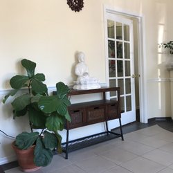 Classical Acupuncture Healing - Waiting room