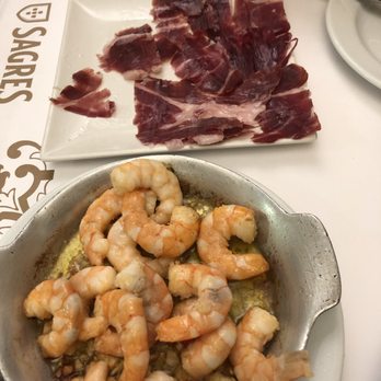 Cervejaria Ramiro - Garlic shrimp and jamón ibérico - Seafood Near Me - Lisbon, 11