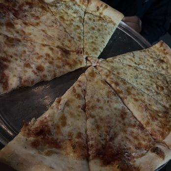 Vinnie Van Go-Go's - Cheese pie - Pizza Near Me - Savannah, Georgia