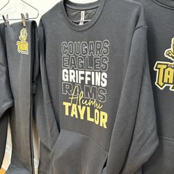 BrandStand - Spirit wear done right.