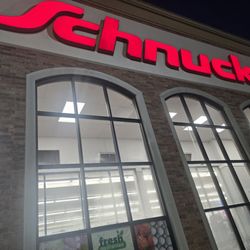 Schnucks - Florissant