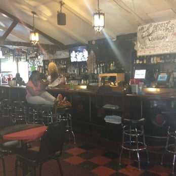 Sports Page - Spacious bar area - Bars Near Me - Oakland, California Sports Page - Spacious bar area - Bars Near Me - Oakland, California
