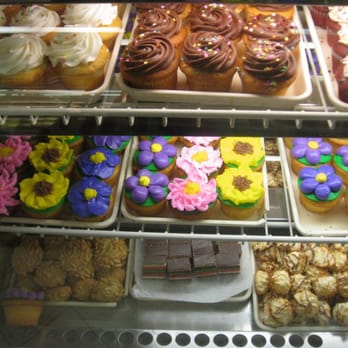 Carlo's Bakery - Bakeries Near Me - Hoboken, New Jersey Carlo's Bakery - Bakeries Near Me - Hoboken, New Jersey