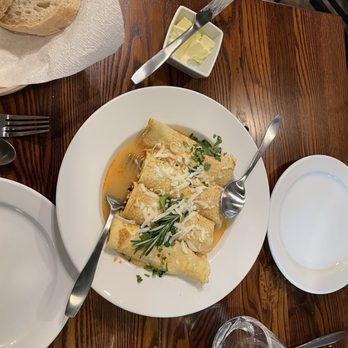 Mamma G's Ristorante - Brodo con le scrippelle - Italian Near Me - Rochester, New York Mamma G's Ristorante - Brodo con le scrippelle - Italian Near Me - Rochester, New York