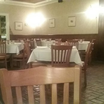 Angie's Seafood - Main Dining Room - Seafood Near Me - Baltimore, Maryland