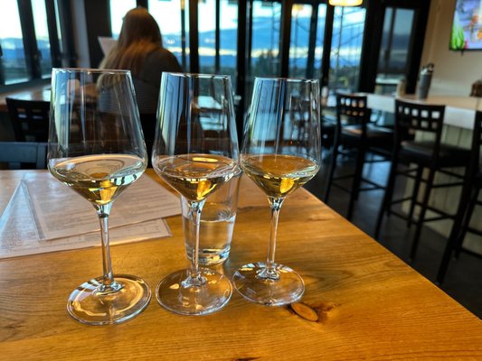 Uncorked Kitchen & Wine Bar by null