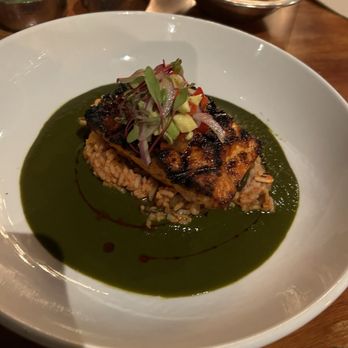 Hugo's Invitados - Salmon a la Parrilla - Seafood Near Me - Irving, Texas Hugo's Invitados - Salmon a la Parrilla - Seafood Near Me - Irving, Texas