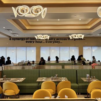 Saravanaa Bhavan - Ambiance - Indian Near Me - Chantilly, Virginia Saravanaa Bhavan - Ambiance - Indian Near Me - Chantilly, Virginia