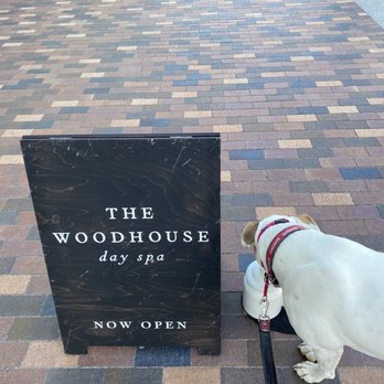 Bottleworks District - Pup pit stop for treats Ave water - Hotels Near Me - Indianapolis, Indiana