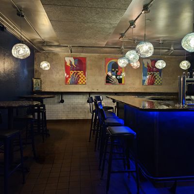 Polaris Hall by null