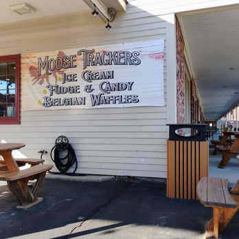 Trackers Ice Cream & Confections - Sign outside - Chocolatiers & Shops Near Me - Scituate, Rhode Island Trackers Ice Cream & Confections - Sign outside - Chocolatiers & Shops Near Me - Scituate, Rhode Island