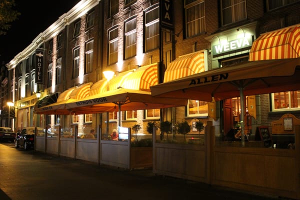 Martini Hotel by null