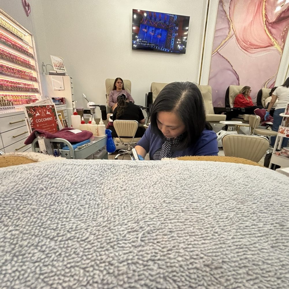 Sweet Nails and Spa - Waxing Near Me - Buda, Texas