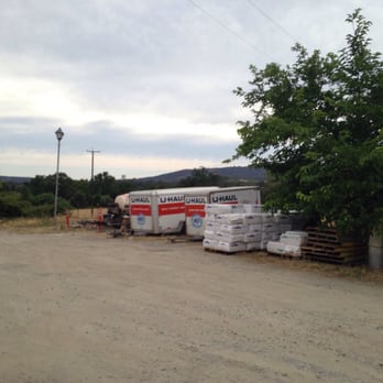 Ray Bradley's Feed Store - Building Supplies Near Me - Browns Valley, California