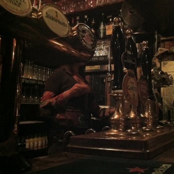 The Two Brewers - Bar - Pubs Near Me - Windsor, WNM