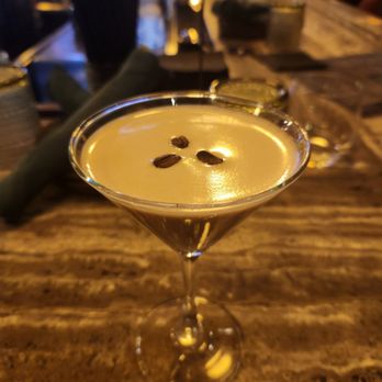 Le Grand - espresso martini - Cocktail Bars Near Me - Pasadena, California Le Grand - espresso martini - Cocktail Bars Near Me - Pasadena, California
