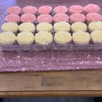 Bake My Day - Wedding cupcakes. *You can't see the sparkle in this photo but it was beautiful.* - Cupcakes Near Me - Rancho Cucamonga, California Bake My Day - Wedding cupcakes. *You can't see the sparkle in this photo but it was beautiful.* - Cupcakes Near Me - Rancho Cucamonga, California