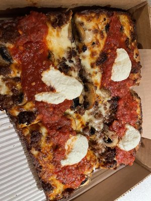 Motor City Pizza by null