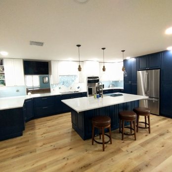 Floridian Kitchens - USA made, pick your style and color that fits your need. - Cabinetry Near Me - Stuart, Florida Floridian Kitchens - USA made, pick your style and color that fits your need. - Cabinetry Near Me - Stuart, Florida