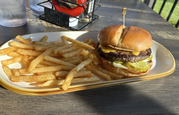 Puddle Jumpers Lakeside Grill & Bar by null