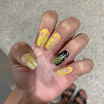 J & J Nails - This is what happened to my gel nails that bubbled up while I was in the salon. - Nail Salons Near Me - Pittsburgh, Pennsylvania