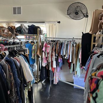 Second Wave Thrift - Thrift Stores Near Me - San Diego, California