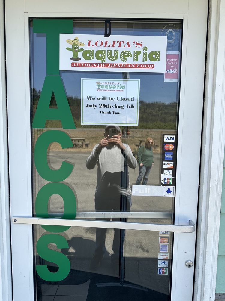 Lolita's Taqueria Logo