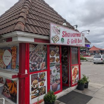 Shawarma & Grill Box - You can't miss this place, right next to the comfort inn on Lundy's Lane. - Middle Eastern Near Me - Niagara Falls, Ontario Shawarma & Grill Box - You can't miss this place, right next to the comfort inn on Lundy's Lane. - Middle Eastern Near Me - Niagara Falls, Ontario
