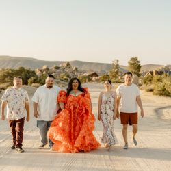 Mattie O'Neill Photography - Lovely group picture