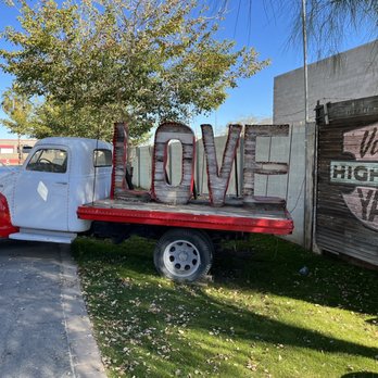 Highland Yard Vintage - Antiques Near Me - Chandler, Arizona Highland Yard Vintage - Antiques Near Me - Chandler, Arizona