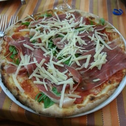 Il Quadrifoglio - Pizza rucolona: crudo, rucola e tanto grana