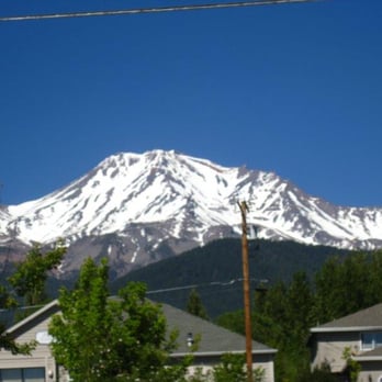 Mt Shasta Vacation Rentals - Mount Shasta shines behind the townhouse. - Vacation Rentals Near Me - Mount Shasta, California