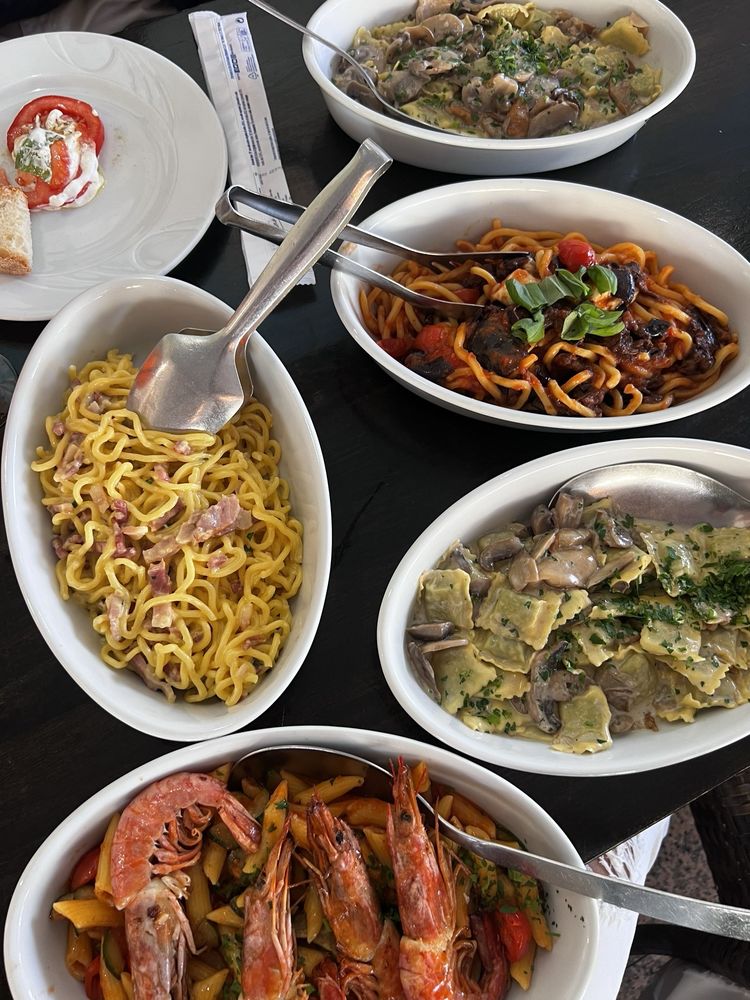 PASTA E BASTA Updated July 2024 38 Photos & 27 Reviews