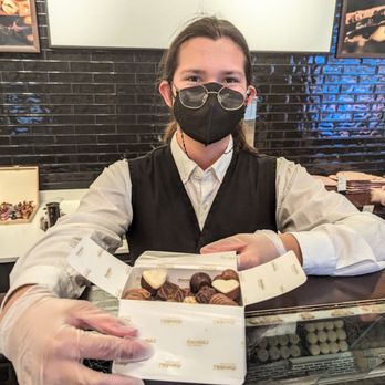 Läderach chocolatier suisse - Shop keeper - Chocolatiers & Shops Near Me - Santa Clara, California Läderach chocolatier suisse - Shop keeper - Chocolatiers & Shops Near Me - Santa Clara, California