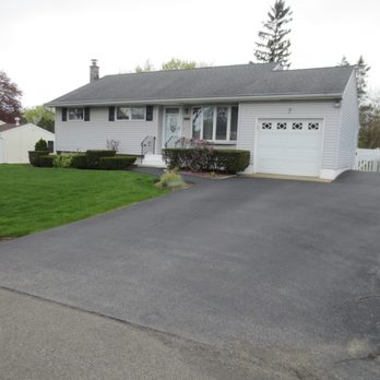 Suzanne Prezio Properties - 7 Twilight Terr, Loudnonville - Real Estate Agents Near Me - Albany, New York Suzanne Prezio Properties - 7 Twilight Terr, Loudnonville - Real Estate Agents Near Me - Albany, New York