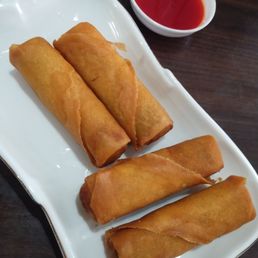Egg Rolls Egg Rolls