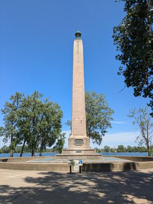 Perry Monument by null