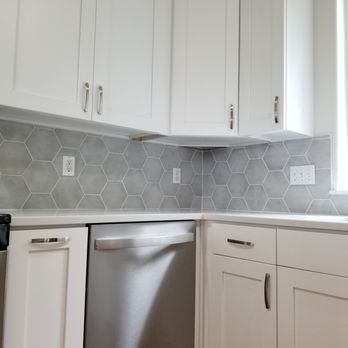12 Tile Company - Backsplash - Tiling Near Me - Everett, Washington 12 Tile Company - Backsplash - Tiling Near Me - Everett, Washington