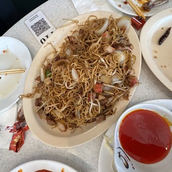 Frannie's Restaurant - Barbecue Chow Mein - Chinese Near Me - Hayward, California Frannie's Restaurant - Barbecue Chow Mein - Chinese Near Me - Hayward, California