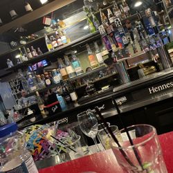 H Lounge