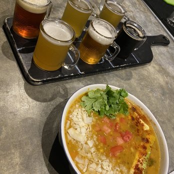 El Grifo - Beer flight - Vegan Near Me - Caguas, Puerto Rico