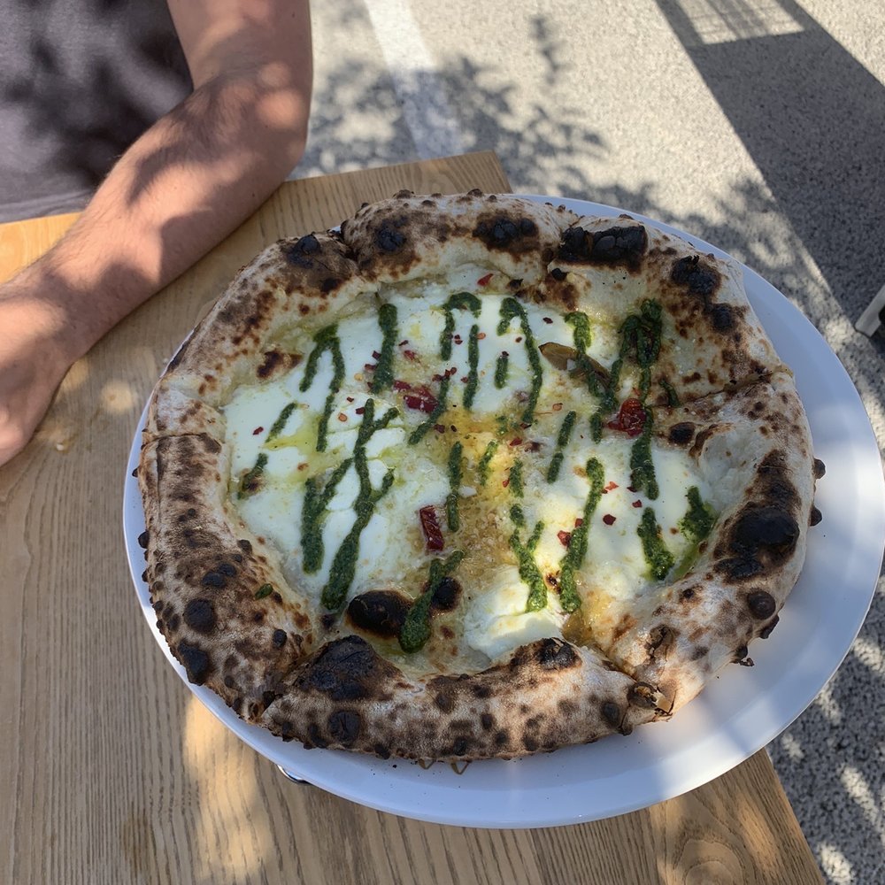 Mentone - Pesto Pizza - Italian Near Me - Aptos, California