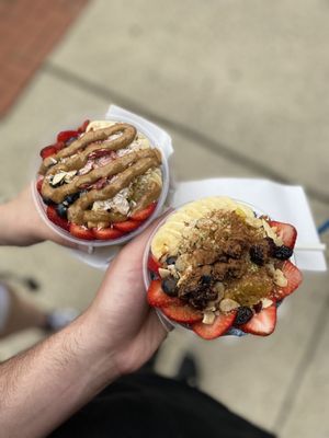Photo of BOOMCHIA - Montclair, NJ, US. Bowls come with choice of base, granola, chia pudding, fresh fruit, and unlimited toppings of choice (plenty to choose from)