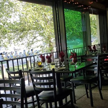 Mama Carolla's - Hot but peaceful and elegant - Italian Near Me - Indianapolis, Indiana Mama Carolla's - Hot but peaceful and elegant - Italian Near Me - Indianapolis, Indiana